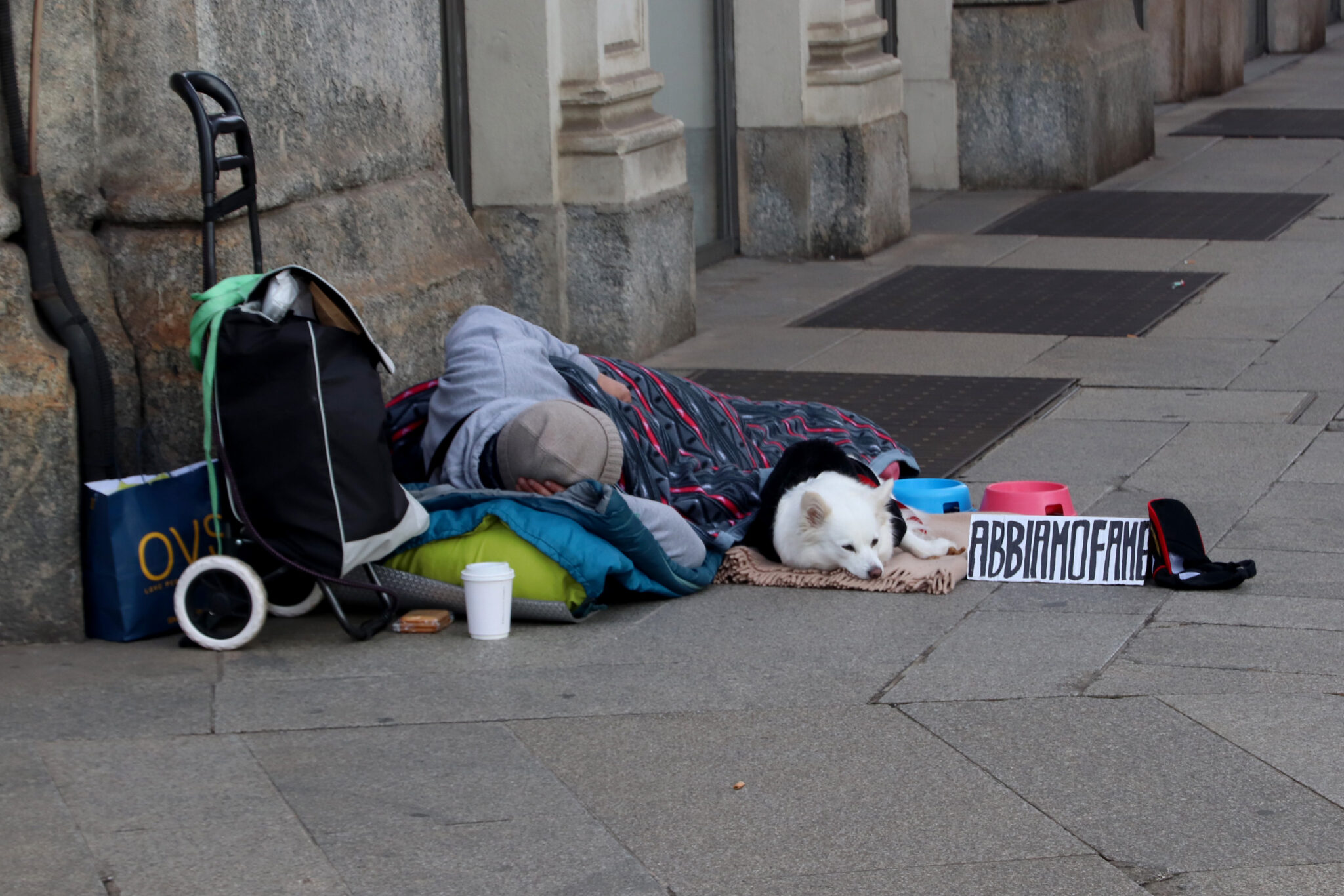 il-dramma-dei-senzatetto:-l'italia-dei-senza-casa