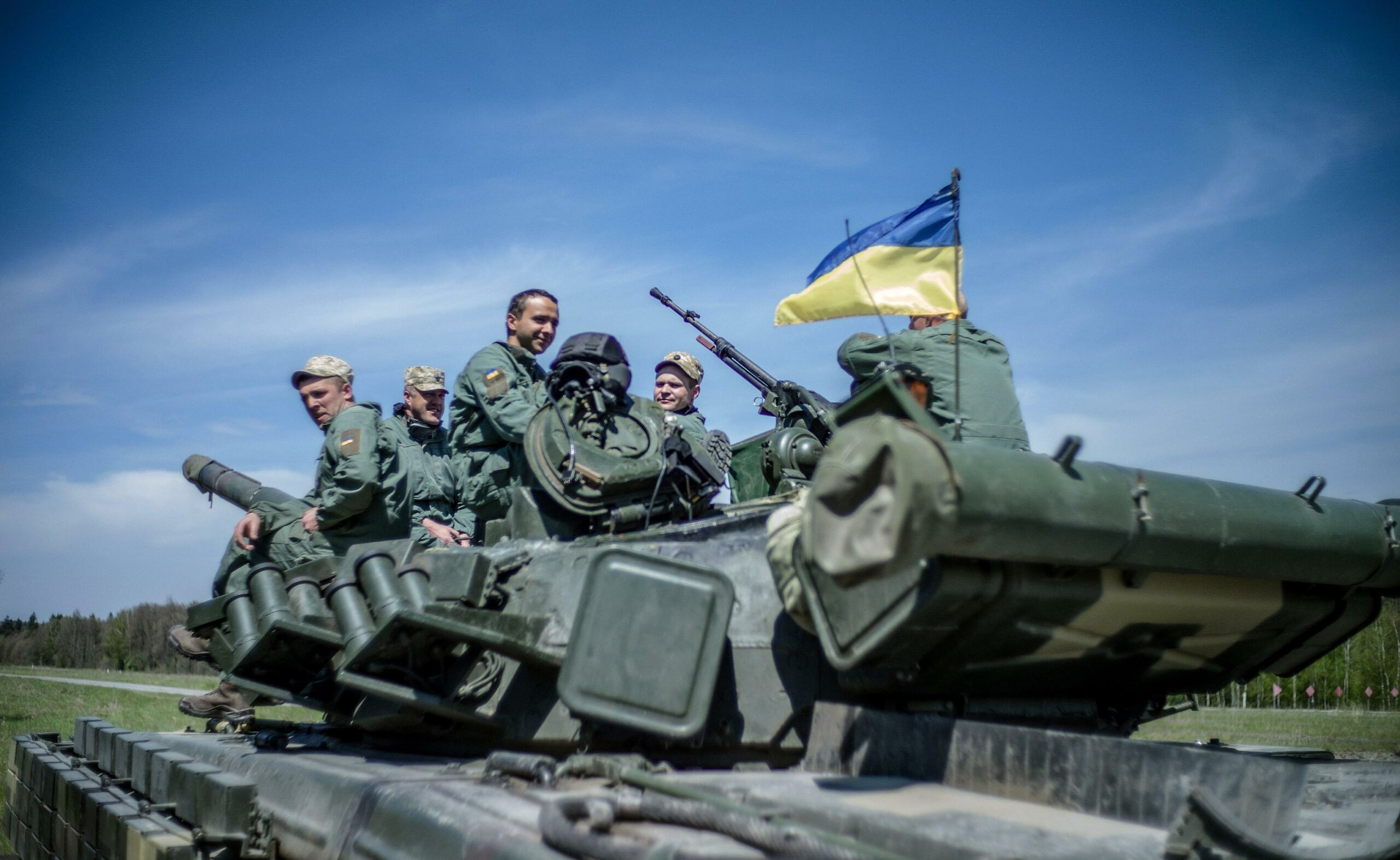 artiglieri,-carristi-e-piloti:-cosi-l'occidente-addestra-l'ucraina
